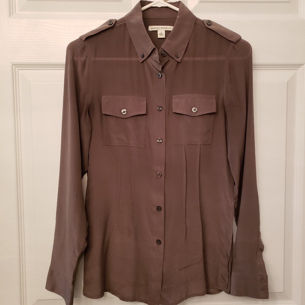 Banana Republic silk shirt